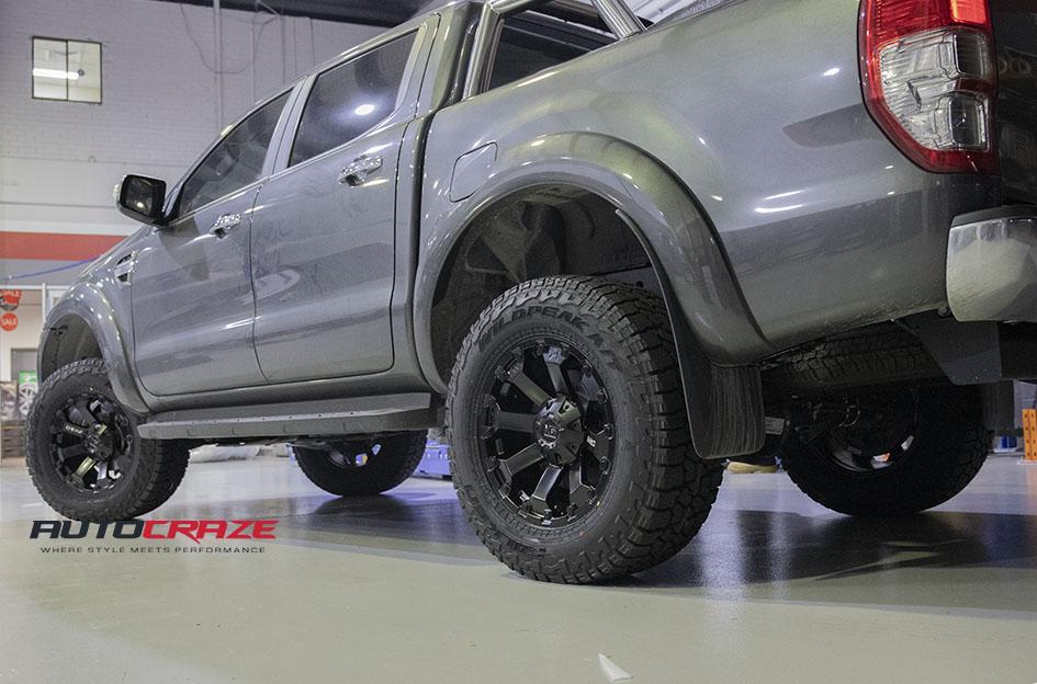 FORD RANGER AMBUSH MATTE BLACK